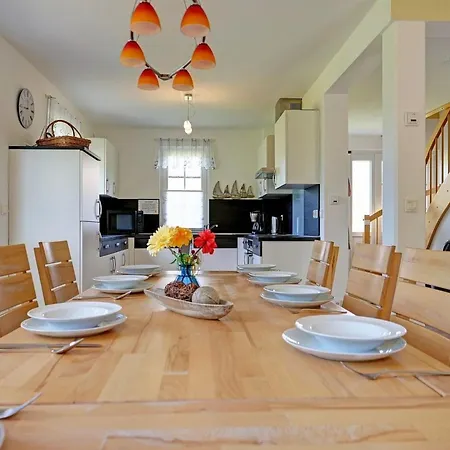 Haus Sonneneck By Interhome Glowe